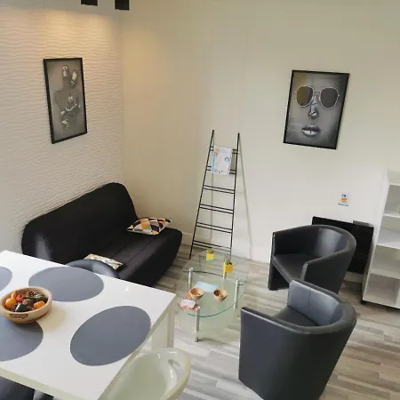Loc's - Le 214, Classe 3 Etoiles Osez L'experience Apartment